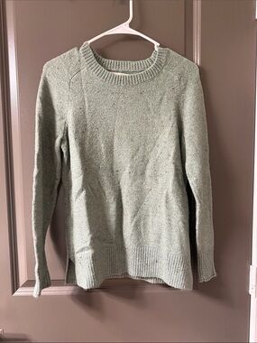 LOFT Crewneck Sweater in Sage Green Tweed
